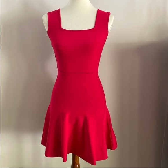 BCBGMaxAzria Izella 💋 ❤️ Red Strappy Fit and Flare Dress Small - Picture 4 of 11